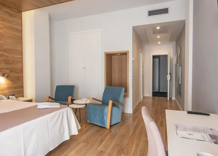 Monte Puertatierra Hotel